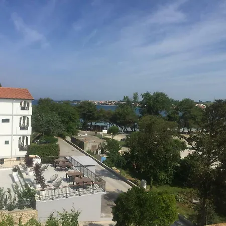 Apartments Mima Petrčane Zewnętrze zdjęcie